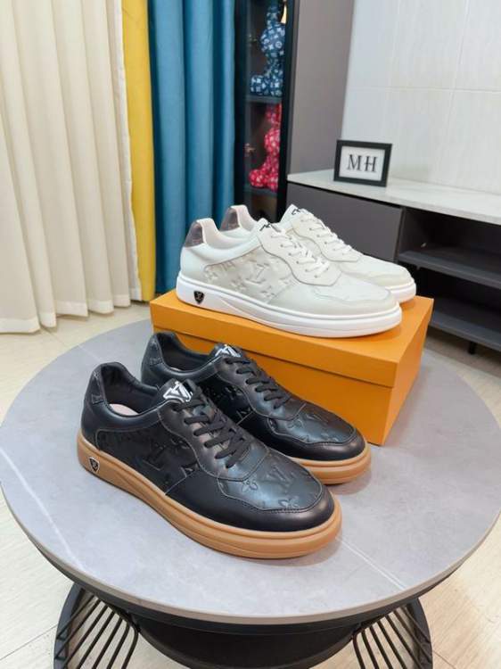 Picture of Louis Vuitton Shoes _SKULVsz38-44mnf052217124